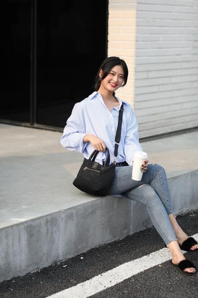 

new bright leather bag women's out bag small size single shoulder