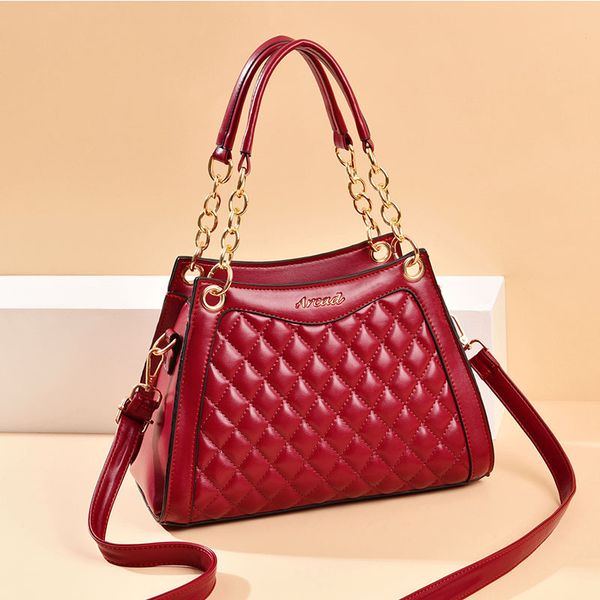 

european and american fashion handbags 2020 new chain bag portable shoulder bag