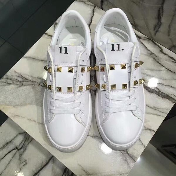 

2019 gift luxury brands shoes designer sneakers genuine leather famous man womens walking casual shoes with golden l14, Black