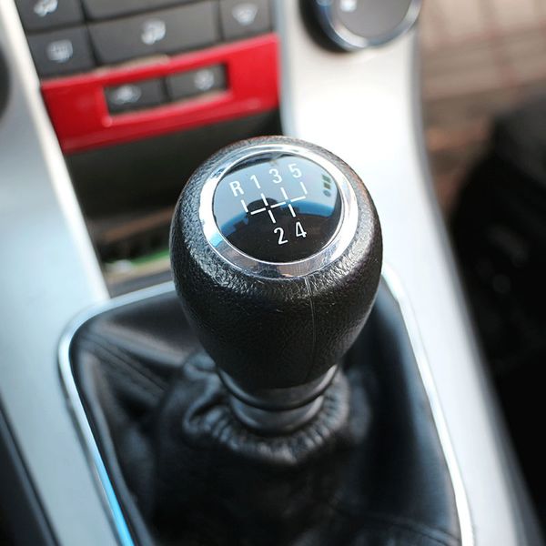 

mt car gear head shift knob handball fit for chevy cruze 2008 - 2013 car parts accessories 5 6 speed