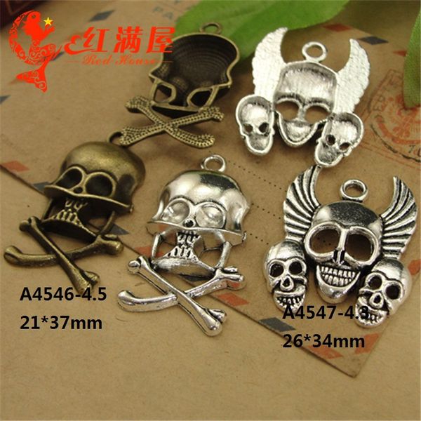 Skull Pendant Skeleton Charm Skull Haunted House Key Halloween Charm Skull Key