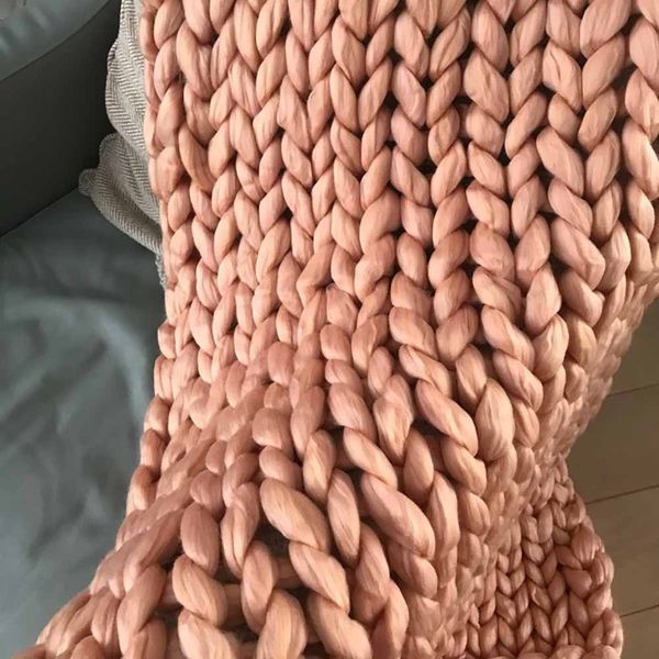 

knitting throw blankets yarn knitted blanket hand-knitted warm chunky knit blanket merino soft wool thick bulky sofa throw