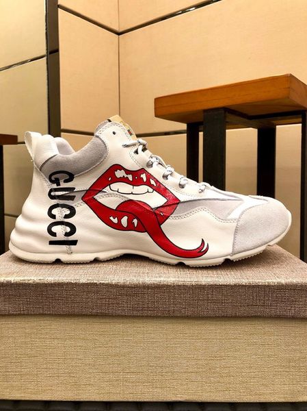 

2020 style luxury men's casual driving sports shoes jogging basketball shoes triple fashion design platform vintage men's shoe size 38-44 qq