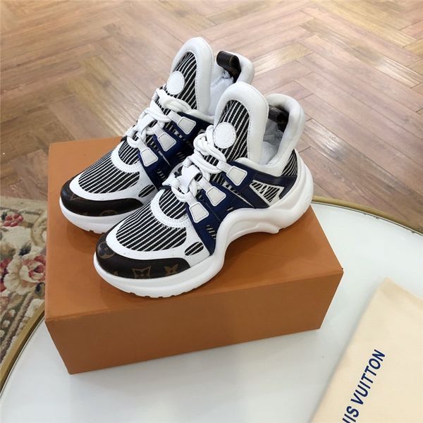 

version italian counter brand women's shoes mesh breathable sports running shoes women's fashion shoes with thick soles 35-41 09, Black