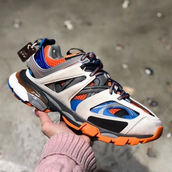 

luxury men women sneakers track 3.0 breathable trainers casual platform lace up shoes couple outdoor sneaker wholesale v09