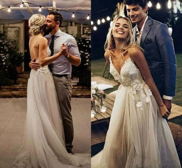 

2019 romantic bohemian boho wedding dresses spaghetti straps garden spring applique backless lace beach bridal gowns, White