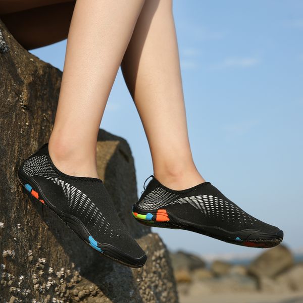 

men beach summer wading casual shoes swimming on surf quick-drying sneakers skin sock striped man water shoes large size
