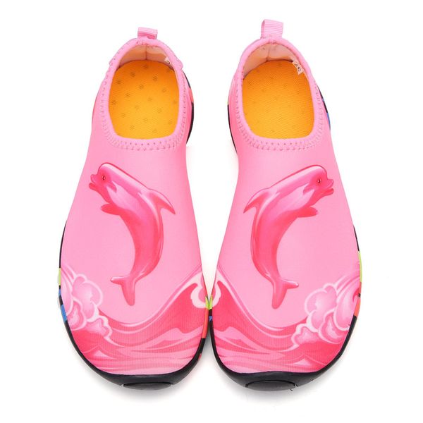 

aqua shoes summer shoes men breathable beach slippers upstream woman swimming sandals diving socks tenis masculino