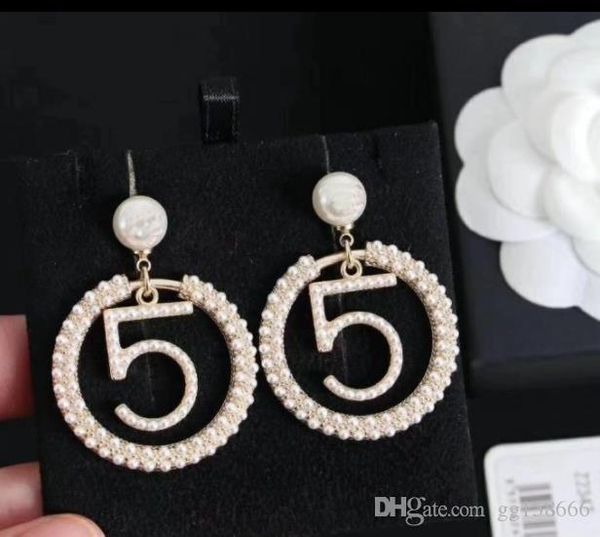 

2020 new women's fashion temperament ring pearl diamond silver needle earrings jewelry, Golden