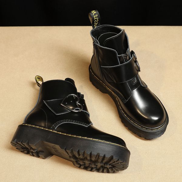 

boots woman love buckle england woman boots, Black