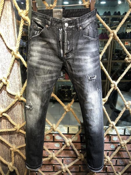

2019 new luxury brand designer men d2 denim jeans fashion holes trousers pants biker jeans rock revival jeans 9321, Blue