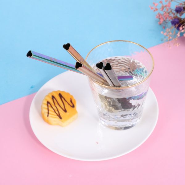 

heart shaped reusable stainless steel metal drinking straws with cleaning brush for & cold drinks