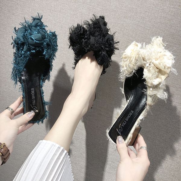 

2019 new women's toe square with pointed high heels fashion women's brand designer design bow surface style beautiful high heels, Black