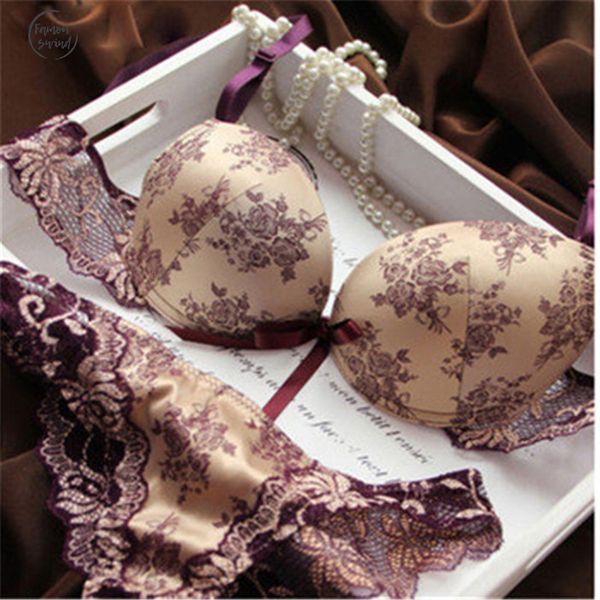 

новый французский lace бюстгальтер sexy романтичный женщины комплект нижнего белья push up bc бюстгальтер и трусики комплект белья женский н, Red;black