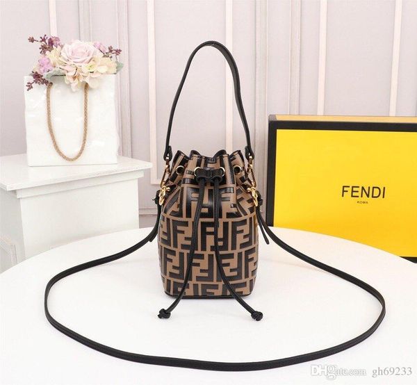 

luxury handbags woman evening bag leather fashion box wholesale - clutch bag shoulder messenger bag petite malle f074