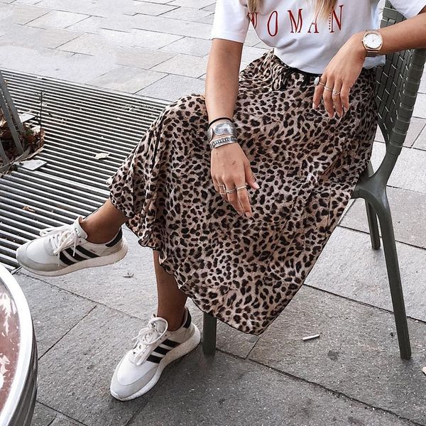 

дизайнер женщины юбки vintage леопардовый плиссированные юбки женщины punk rock корейский юбка streetwear drawstring эластичный пояс midi юб, Black