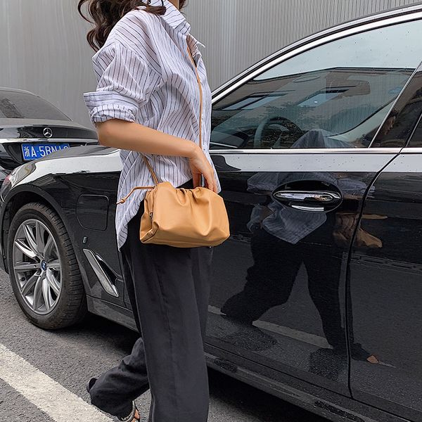 

2019 новый дамы пельмени плечо сумки для женщин wild solid color малый crossbody сумки посыльного партии сцепления и кошелек болса