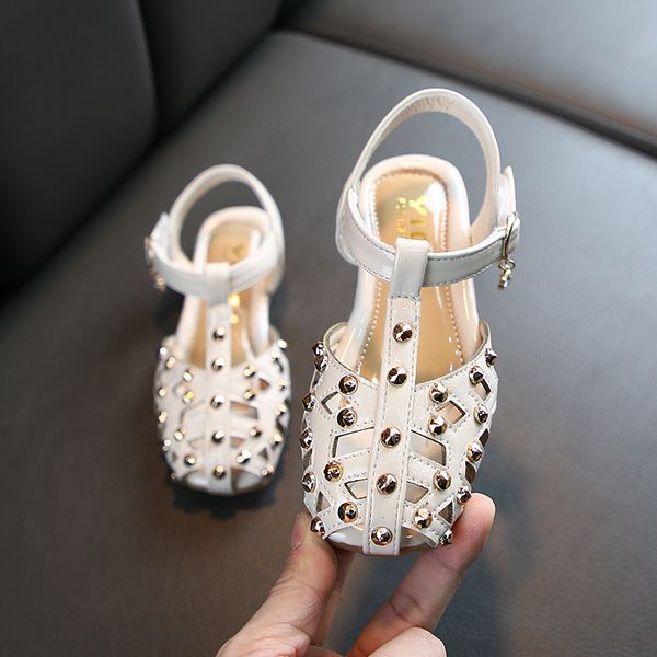 

children's princess shoes hollow covered-toes rivets rhinestone soft medium big kids leather flats summer girls beach sandals, Black;red