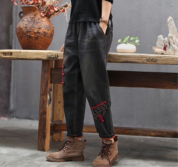 

vintage women jeans 2019 autumn winter fleece button elastic waist embroidery patch elastic waist fashion trousers yoyikamomo, Blue