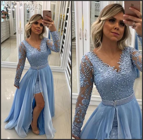 Abiti da sera in chiffon blu con applicazioni di perle con scollo a V e maniche lunghe con gonna staccabile e abiti da ballo con fascia di perle