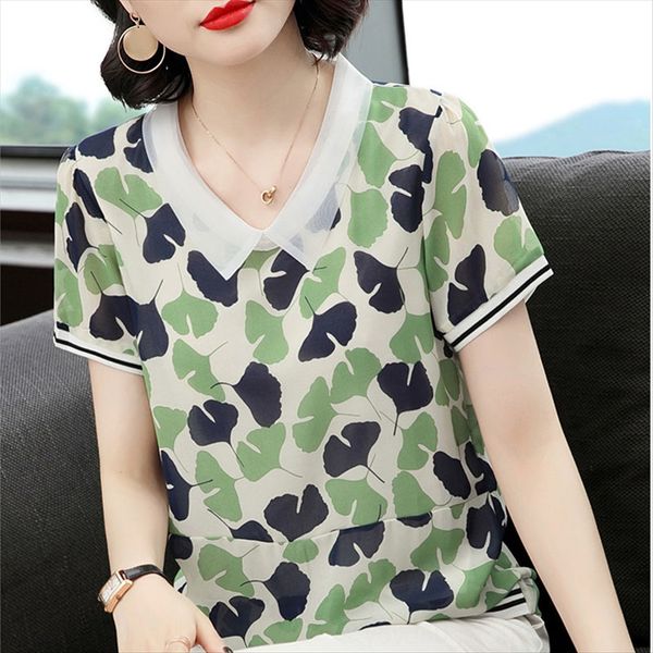 

summer 2020 loose doll collar chiffon shirt women's printed small short-sleeved t-shirt middle-aged mother fashion, White