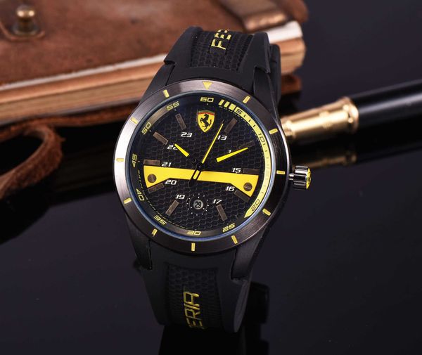 

Высокое качество моды Мужчины женщин FERRARI кварцевые часы часы 15