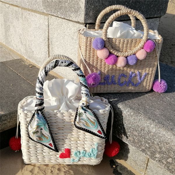 

new summer embroidery women's hand bag animal straw shoulder bag flamingos bohemian female beach bags lady woven handbag