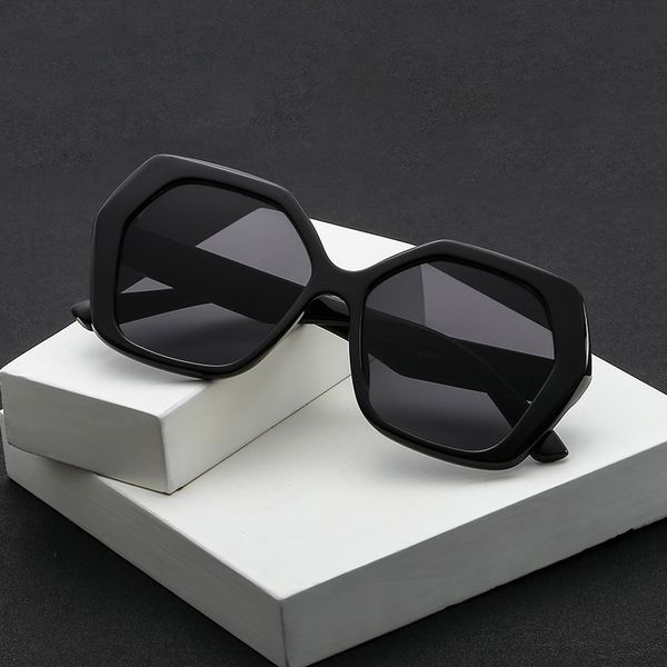 

new oversized women 2020 sunglasses brand designer big frame flat sun glasses women summer shades uv400 outdoor classic sunglasses z3346, White;black