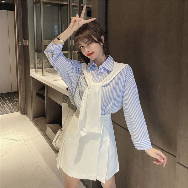 

колледж-style старение двухсекционный костюм женщин сыпучие вскользь шаль с длинными рукавами полосатой рубашке высокая талия a- линия юбка, White