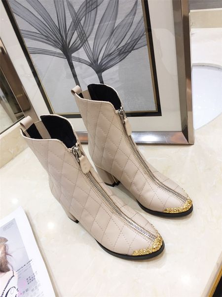 

2019 designer winter new luxury black white women's shoes martin boots leather zipper short boots khaki