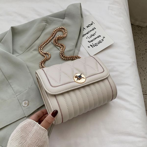 

2020 summer new shoulder lady messenger fashion small square chain lady wallet mobile phone