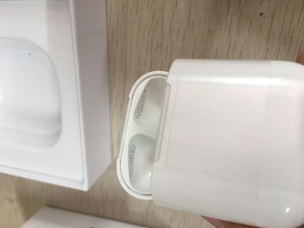 

2019 for w1 chip air pod bluetooth ca e upercop double ear earphone ca e work touch voice control connect to icloud a