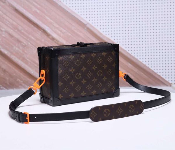 

Factory whole ale brand alpha box package monogrram canva and genuine leather women me enger bag ingle houlder bag m44427