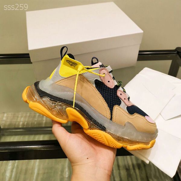 

2020 luxury sneaker breathable outdoor sneakers casual shoes women for men temperament multicolor colors shoe size 35-45, Black