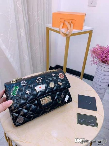 

новый 2019 женщина плеча ведра сумки женщина жетоны ling lattice цепи пакет наклонный сумка mini замок сумки из натуральной кожи