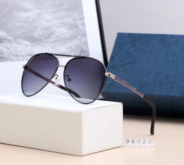 

new driving sunglasses for men women classic fashion uv400 design brand sunglasses sun glasses with box 98022, White;black