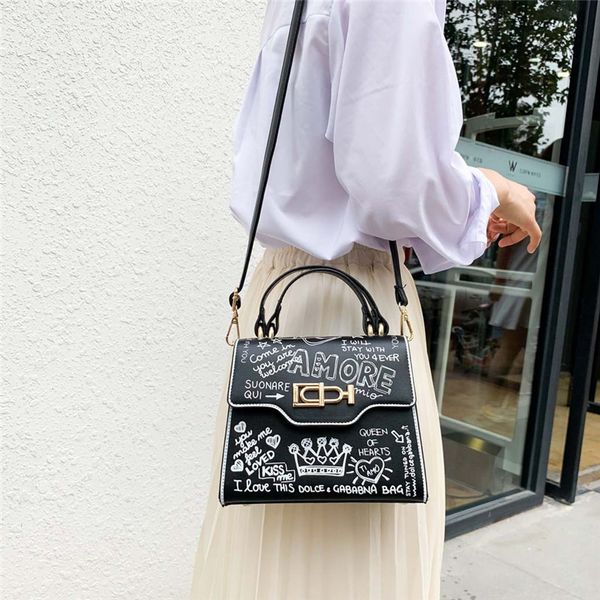 

women graffiti messenger bag leather tote handbags shoulder bag fashion small square bags new designer bolso mujer #40