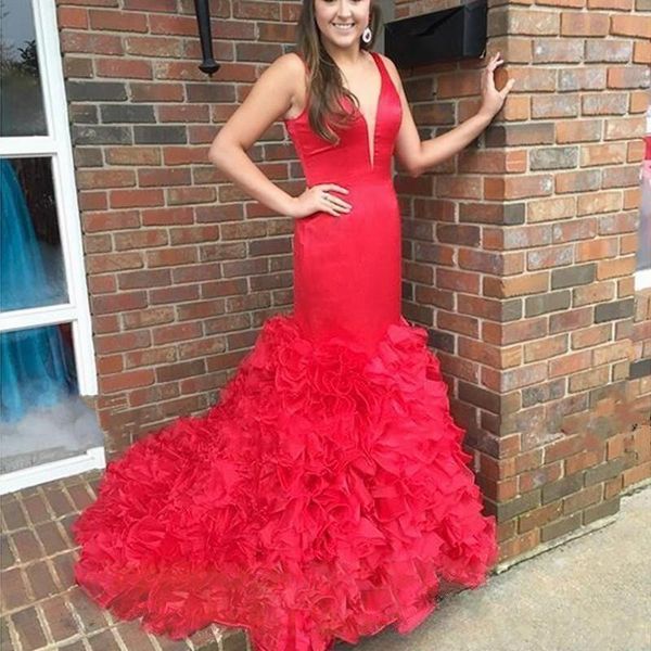 

новая мода красный черный розовый органзы оборками русалка пром платья сексуальная глубокий v-образным вырезом атласный лиф арабский дубай а, Black