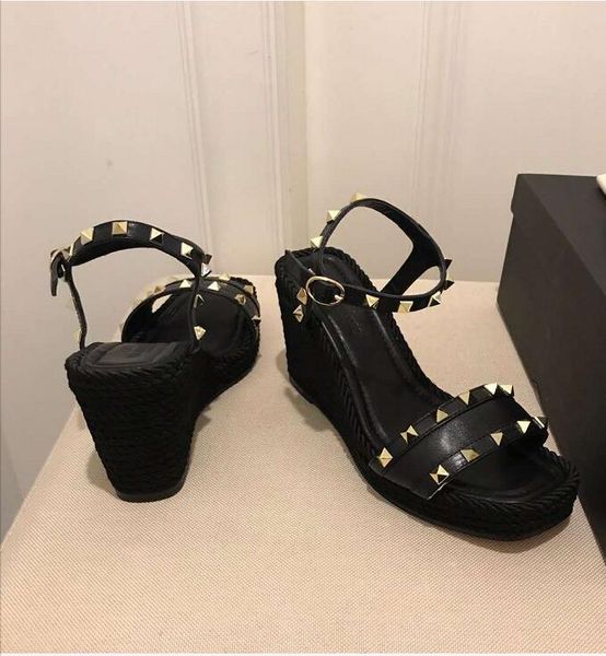 

new fashion ladies sandals wedge heel rivet women's shoes, Black