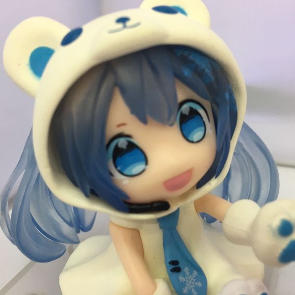 

игрушка подарок модель новый подросток подарок аниме снег hatsune xiaobai xiong hatsune розовый медведь сакура hatsune в штучной упаковке ру