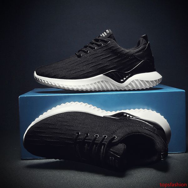 

breathable mens running shoes women designer sneakers triple black white gold jogging walking trainers run shoes 39-44 made in china