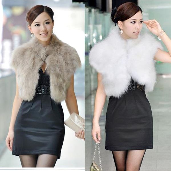 

2018 new female short design faux fur vest outerwear fur cape, Black