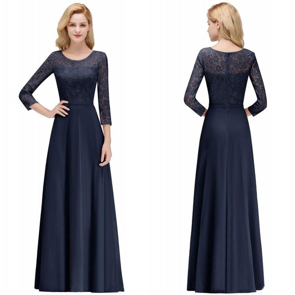 2018 Abiti per la madre della sposa in pizzo e chiffon blu navy con maniche a 3/4 Una linea Abiti da sera convenzionali lunghi fino al pavimento economici