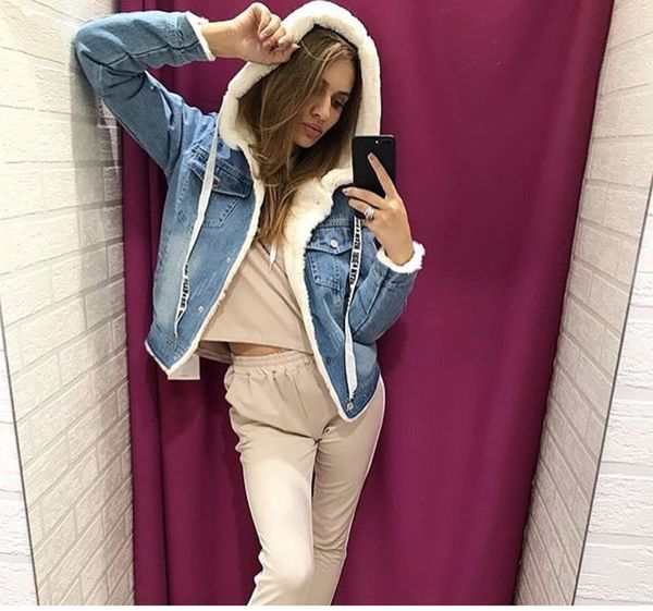 

initialdream 2019 new velvet thick denim jacket outerwear hooded single breasted winter warm women denim coat casual clothing, Black;brown