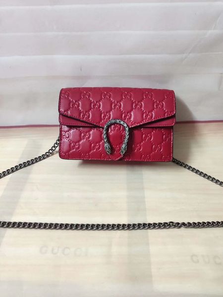 

fashion women shoulder bag women new high-quality sense chain bag natural wind style ladies wild diagonal small bag gift 476431