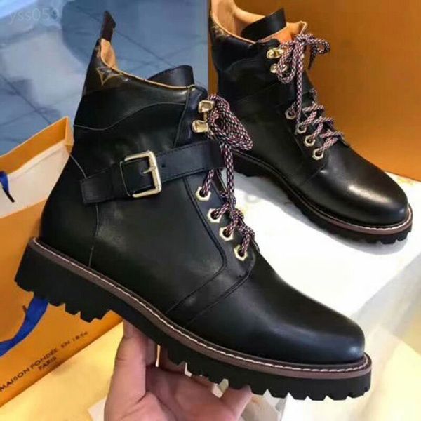 

2020 european and american new personality leather martin boots belt buckle female english style autumn and winter wild personality motorcyc, Black