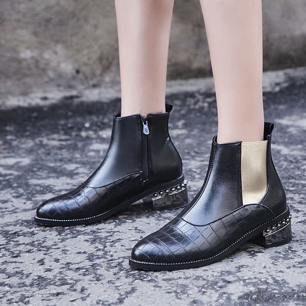 

large women's boots 41-43 short boots autumn and winter horse shoes and extra large women's 42444546, Black