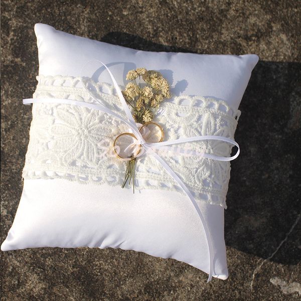 Élégant coussin d'oreiller d'anneau de mariage avec dentelle Style campagnard mariage fournisseurs créatifs décoration de haute qualité BS8856