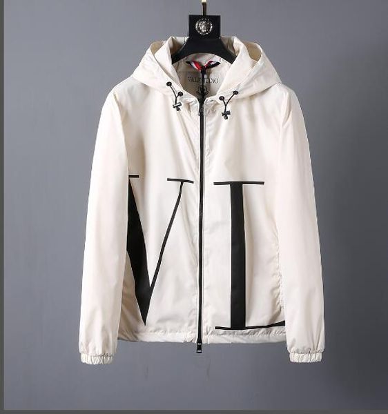 

Brand de igner jacket 2019 fa hion tide men jacket coat letter printed luxury men hoodie ca ual port outdoor windbreak clothing ize m 3