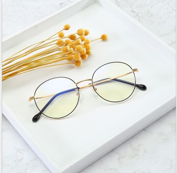 

korean version of retro small circular frame spectacles frame women's ultra-light metal frame men's anti-blue-light glasses, White;black